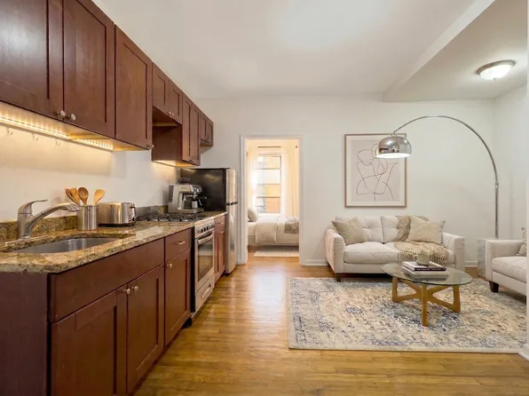 164 East 88th Street image 1 of 5