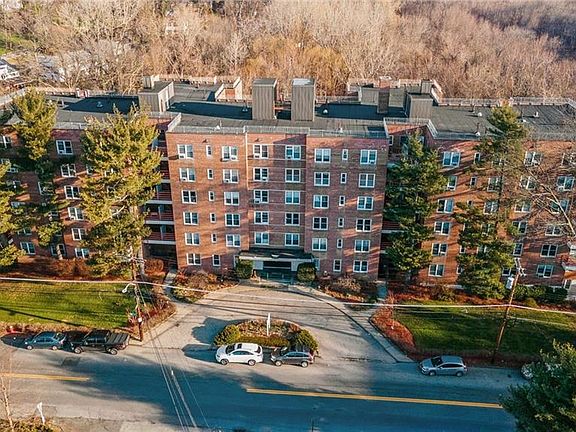 2nd image of 1111 Midland Ave APT 5N