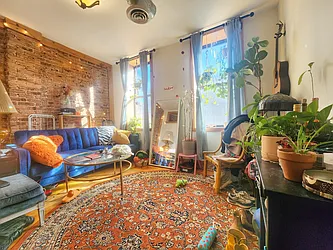 Rented by RELEASE NY