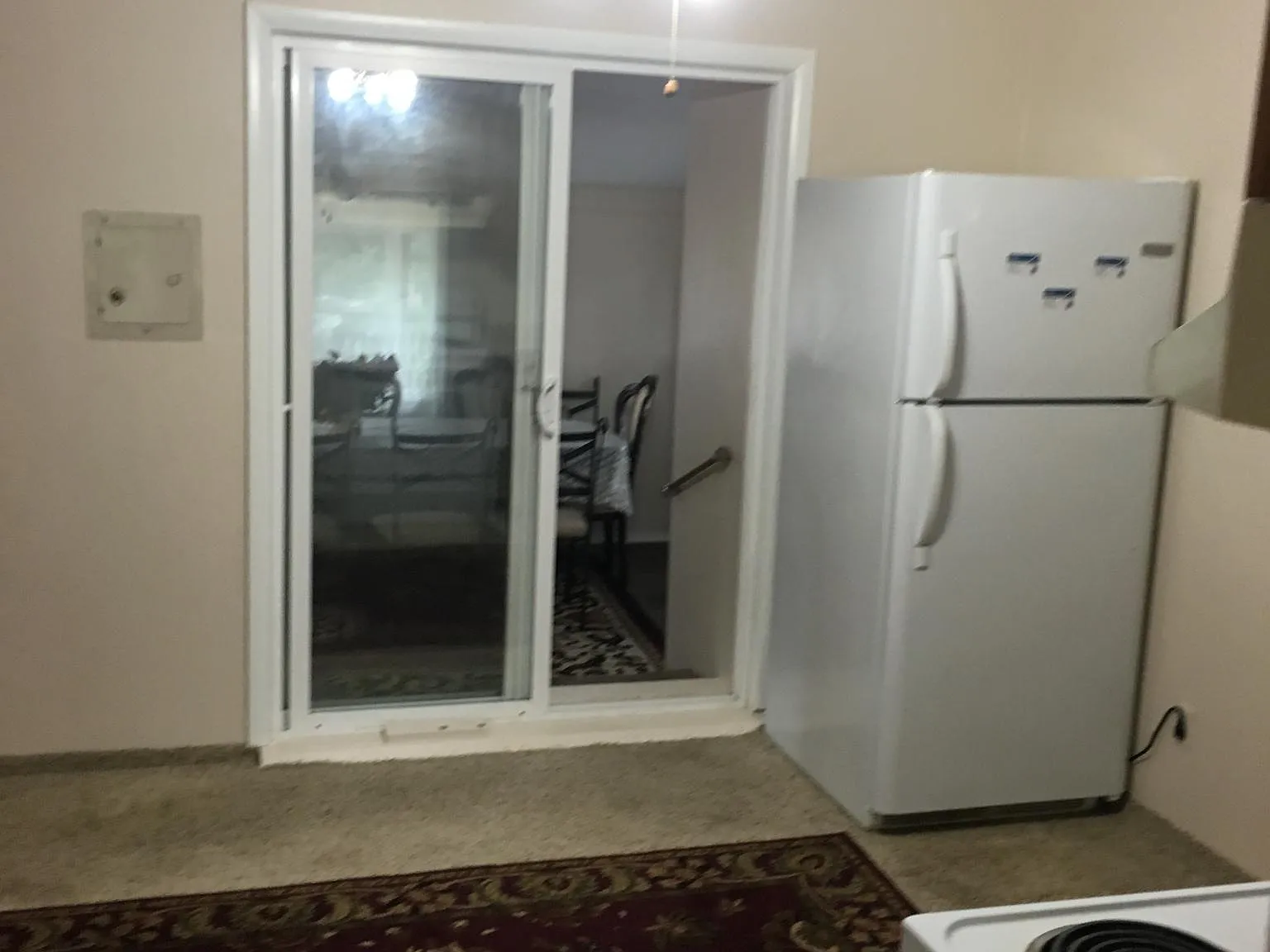 3 bed, 971 sqft, $2,095 — Photo 3