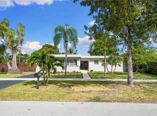 9605 Cutler Rdg, Cutler Bay, FL 33157