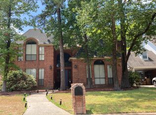 8002 Oxfordshire Dr, Spring, TX 77379