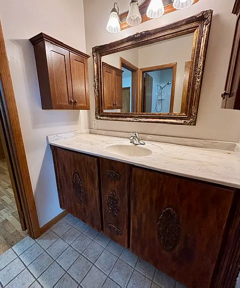 1102 W Will Rogers Dr — Photo 17