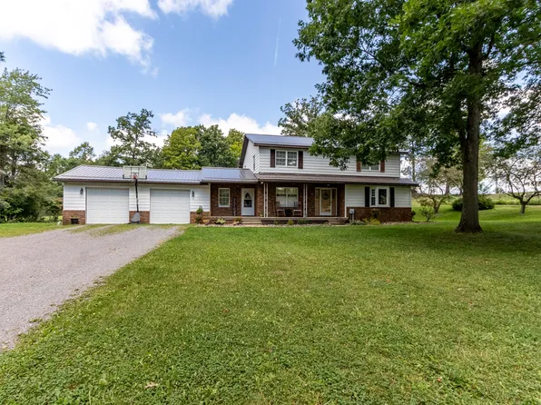 915 Maple Rd, Coalport, PA 16627