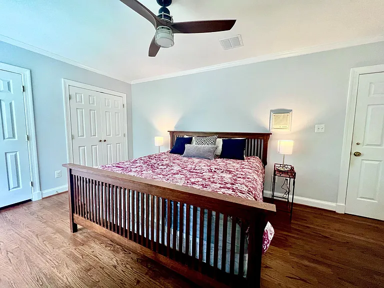 10912 Martingale Ct — Photo 15