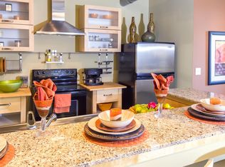 2 W Church St, Jacksonville, FL 32202