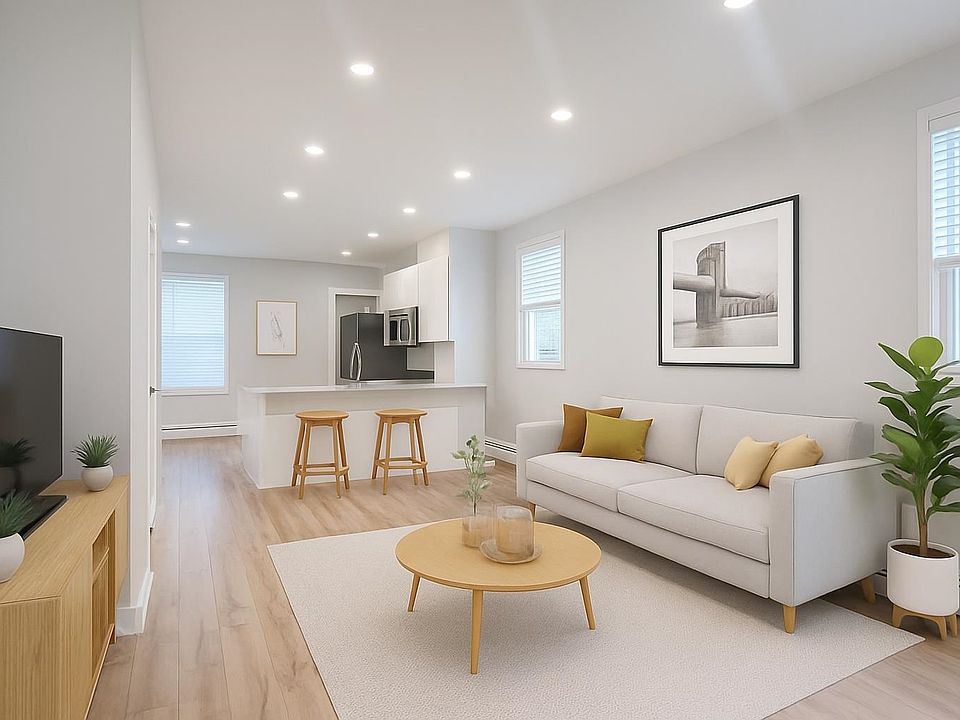 1st image of 40 Westervelt Pl APT 1