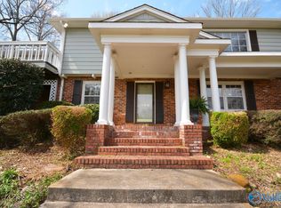 704 Owens Dr SE, Huntsville, AL 35801