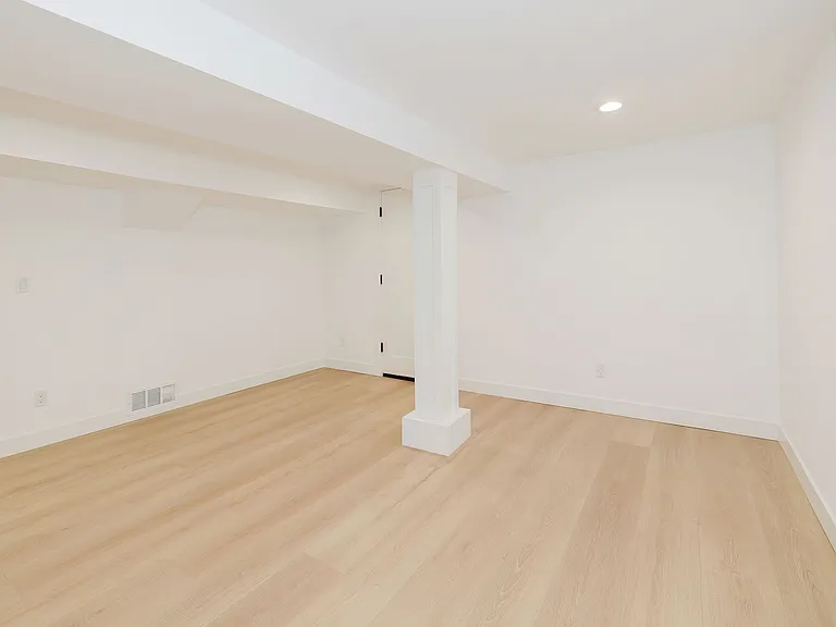 1520 Morgan Rd NW — Photo 31