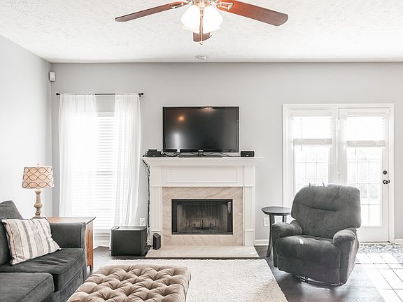 5th image of 376 Sarava Ln