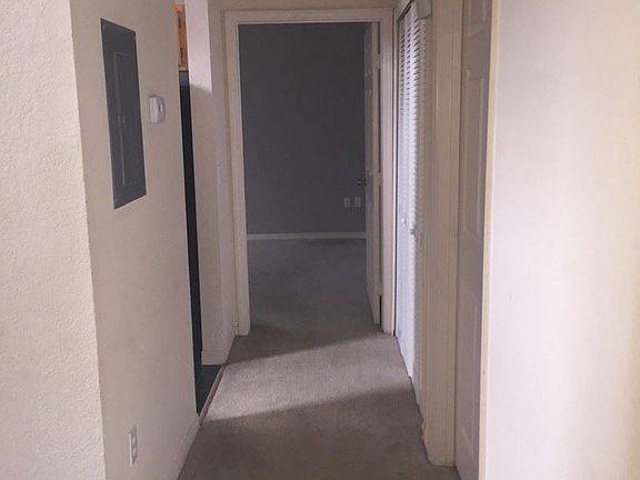 5th image of 6017 Westgate Dr APT 921