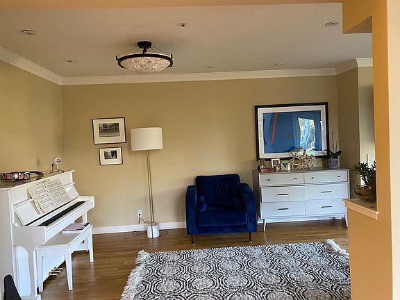 living area 2