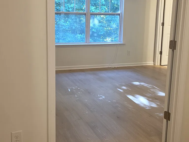 BONUS ROOM & MASTER BEDROOM