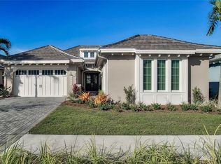 6444 Pembroke Way, Naples, FL 34113