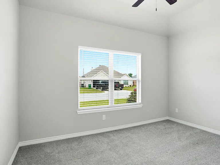 113 Wiley St — Photo 3