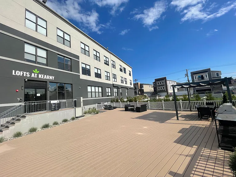 300 Hoyt Realty Inc — Photo 10
