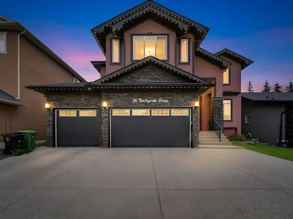 36 W Rockyvale Grn NW, Calgary, AB T3G 0E3