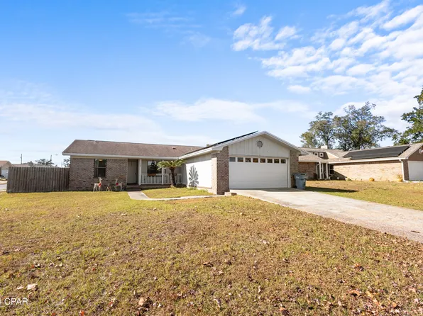 7707 Shadow Bay Dr, Panama City, FL 32404