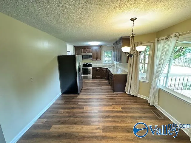 194 Topaz Rd NE — Photo 9