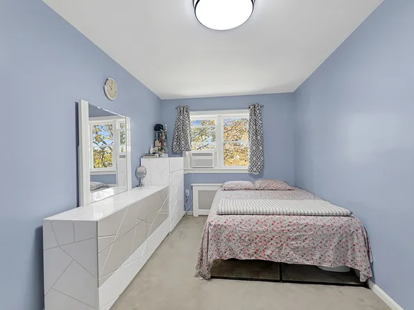 2008 East 52nd Street image 24 of 34