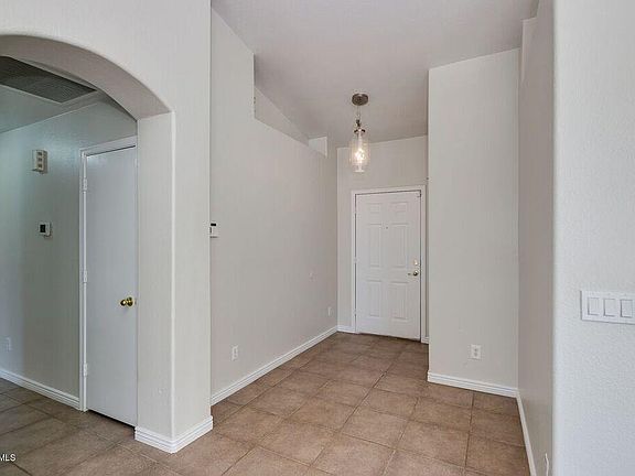4th image of 15909 N Gil Balcome St