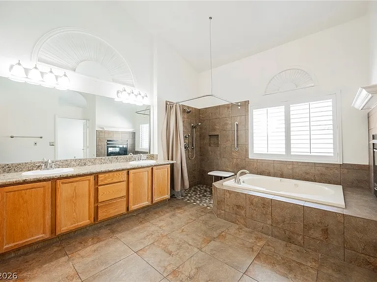 7628 Spruce Run Ct — Photo 29