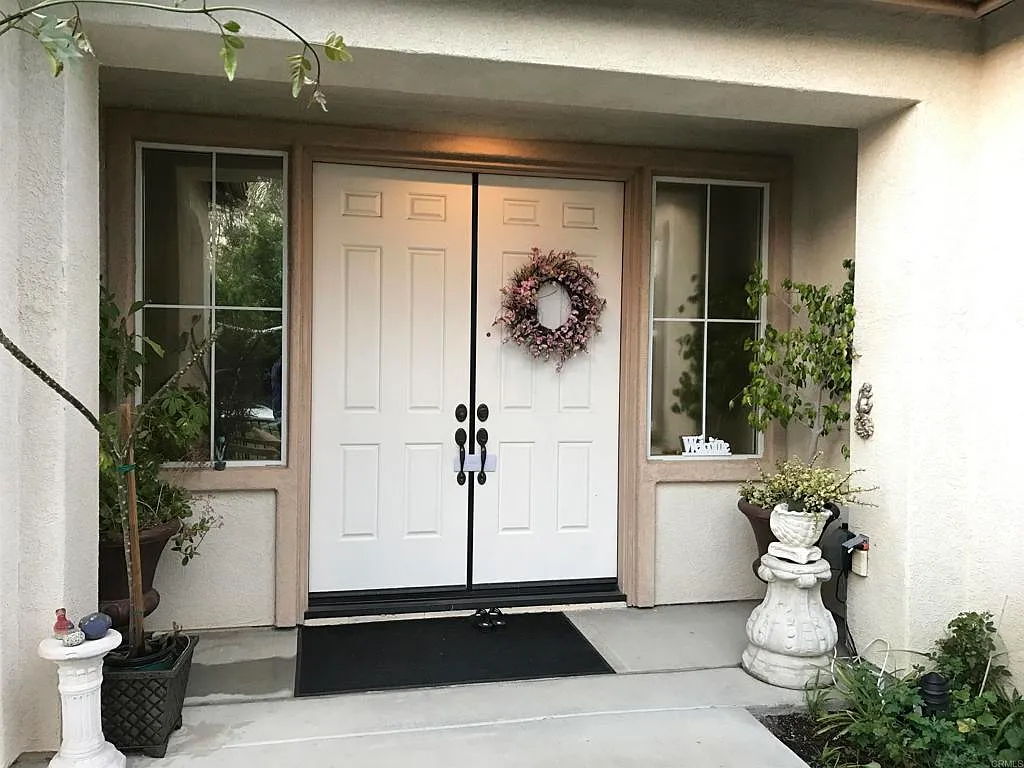 5 bed, 2797 sqft, $10,499 — Photo 4