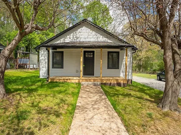 1128 Rosehill Dr, Lincolnton, NC 28092