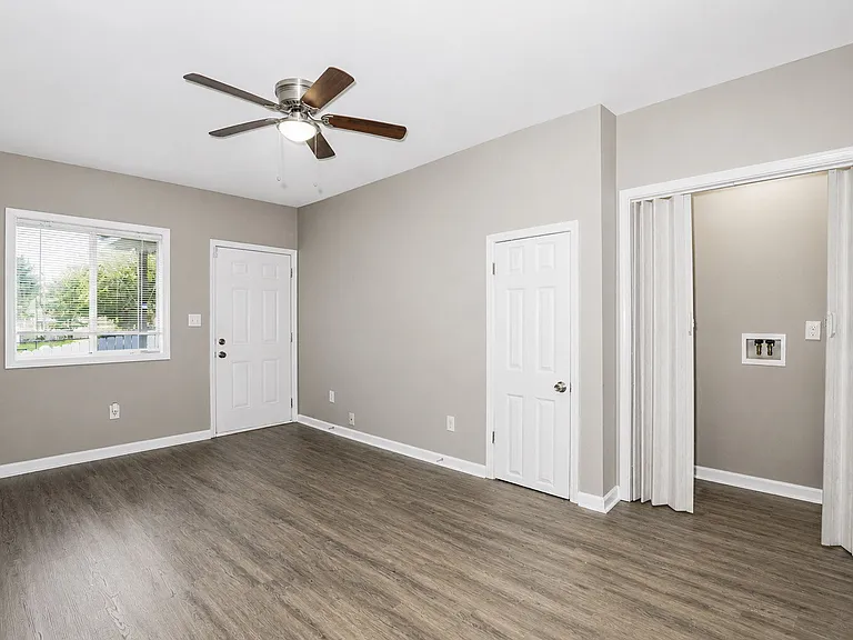 359 Lanier St NW #1 — Photo 6