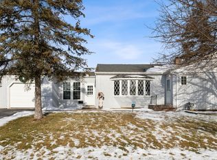 1840 Central Rd, Glenview, IL 60025