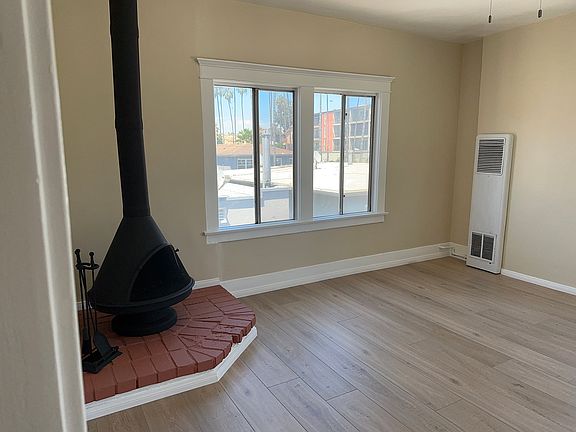 4th image of 3921 E Livingston Dr APT 11