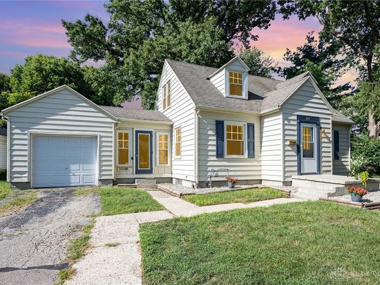 48 Tamplin Dr, Troy, OH 45373