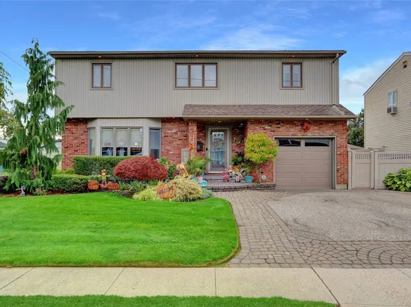 265 N 7th Street, Bethpage, NY 11714