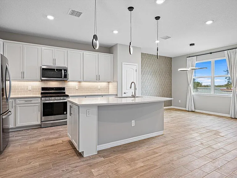 10437 SW Captiva Dr — Photo 9