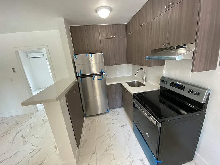 1632 NE 12th St #3 — Photo 15