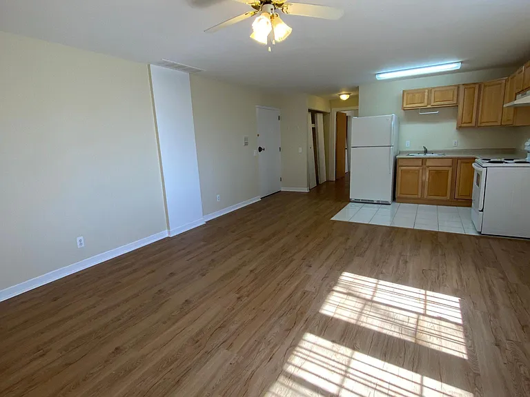 420 North St #4 — Photo 12