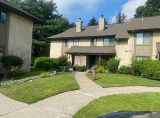 138 Hampshire Dr, Plainsboro, NJ 08536
