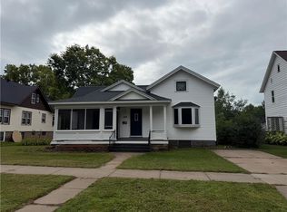 527 Broadway St, Eau Claire, WI 54703
