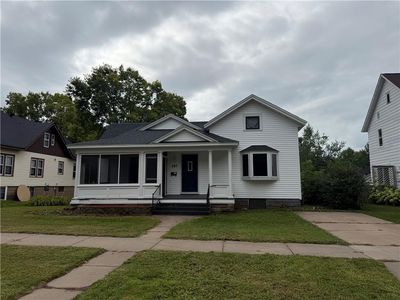527 Broadway Street, Eau Claire, WI, 54703