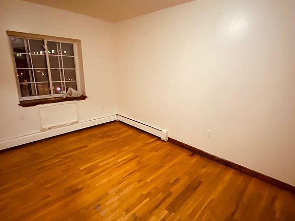 2nd image of 1740 Westchester Ave APT 3