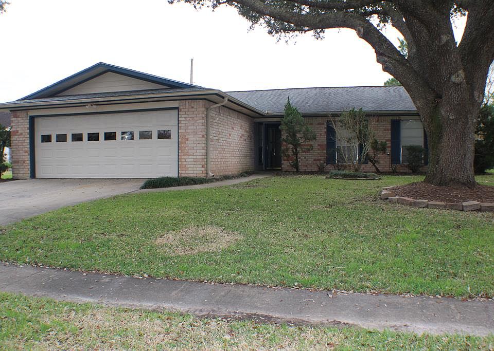 1st image of 2216 Palm Village Blvd