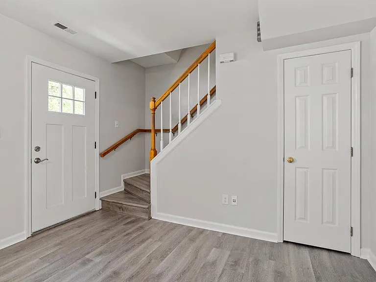 302 Wax Myrtle Ct — Photo 13