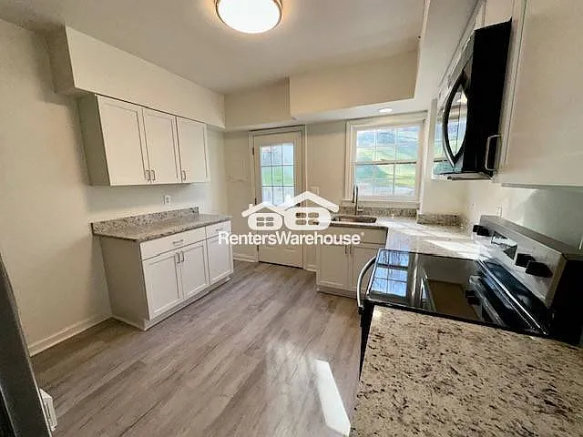 8521 Main St — Photo 7