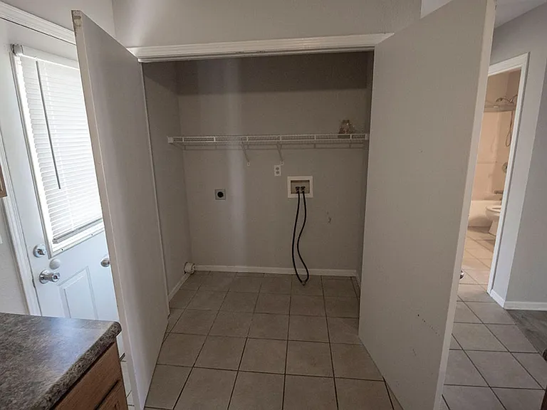 1508 Typhoon Ct — Photo 8