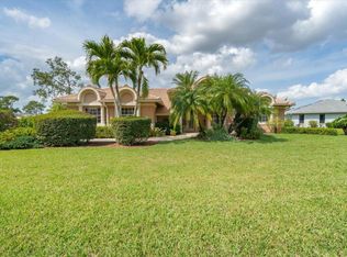 163 Palmetto Dunes Cir, Naples, FL 34113