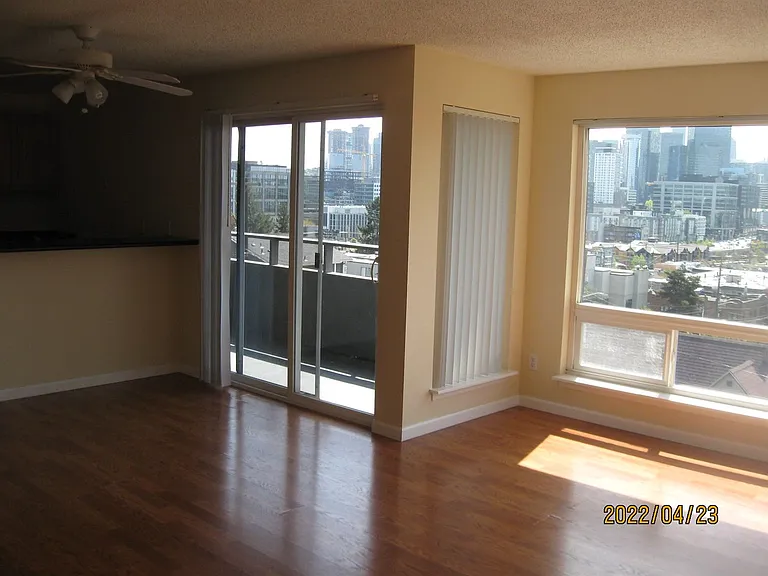 1001 Taylor Ave N — Photo 39