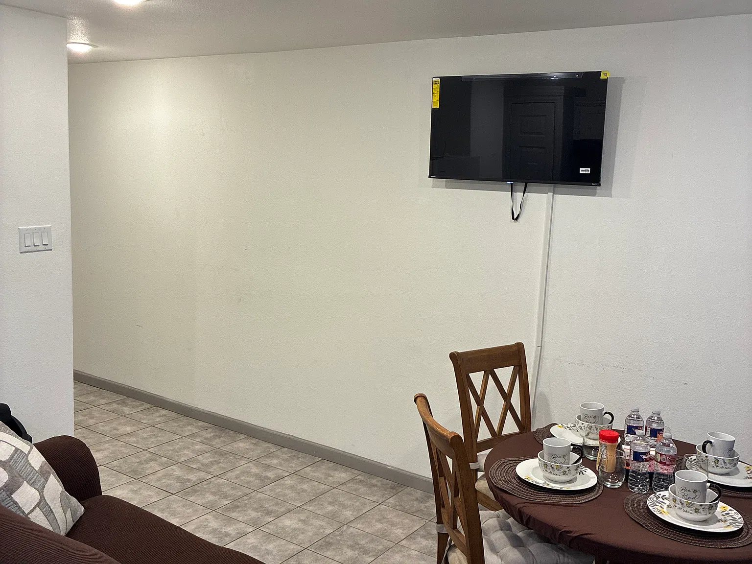 3 bed, $1,150 — Photo 3