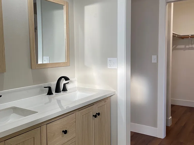 3545 Lodestar Ln — Photo 10