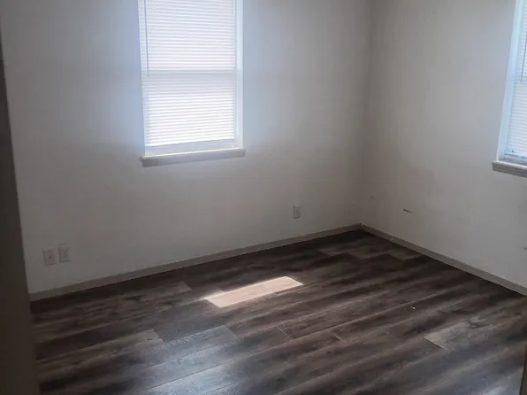 818 S Patterson Ave, Joplin, MO 64801