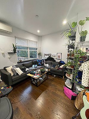 1st image of 2111 Regent Pl #2